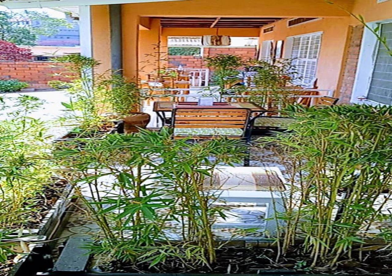 Tea House Bnb Kigali Exterior foto